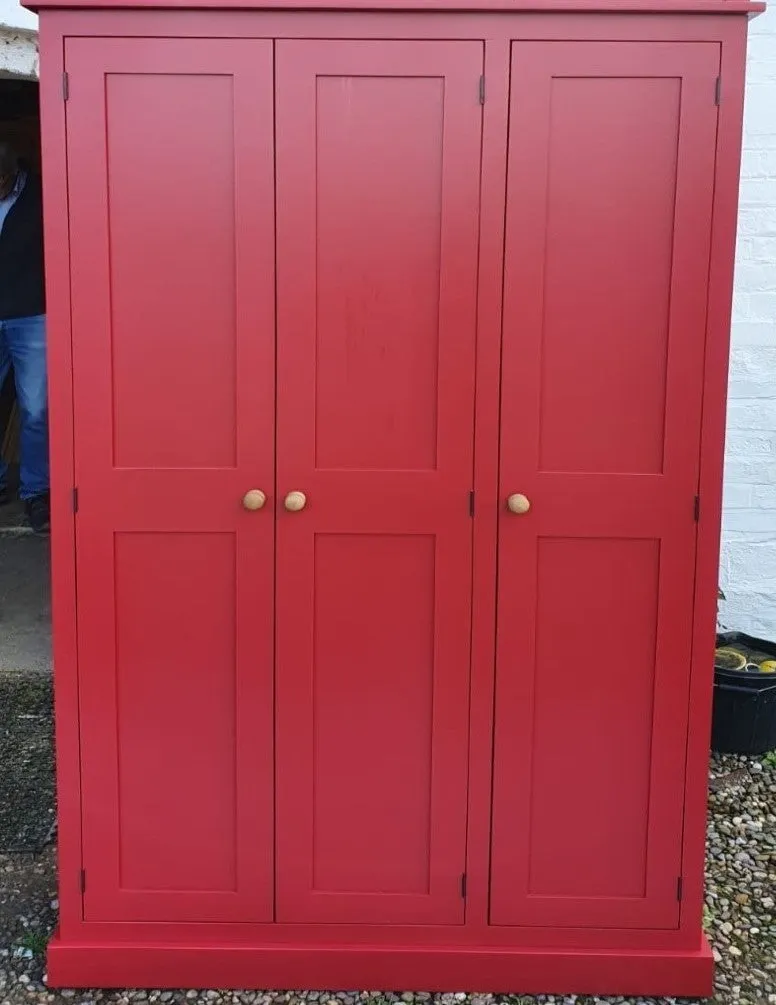 **3 Door Hall, Utility Room, Cloak Room Coat & Shoe Storage Cupboard (35 cm deep) OPTION 1