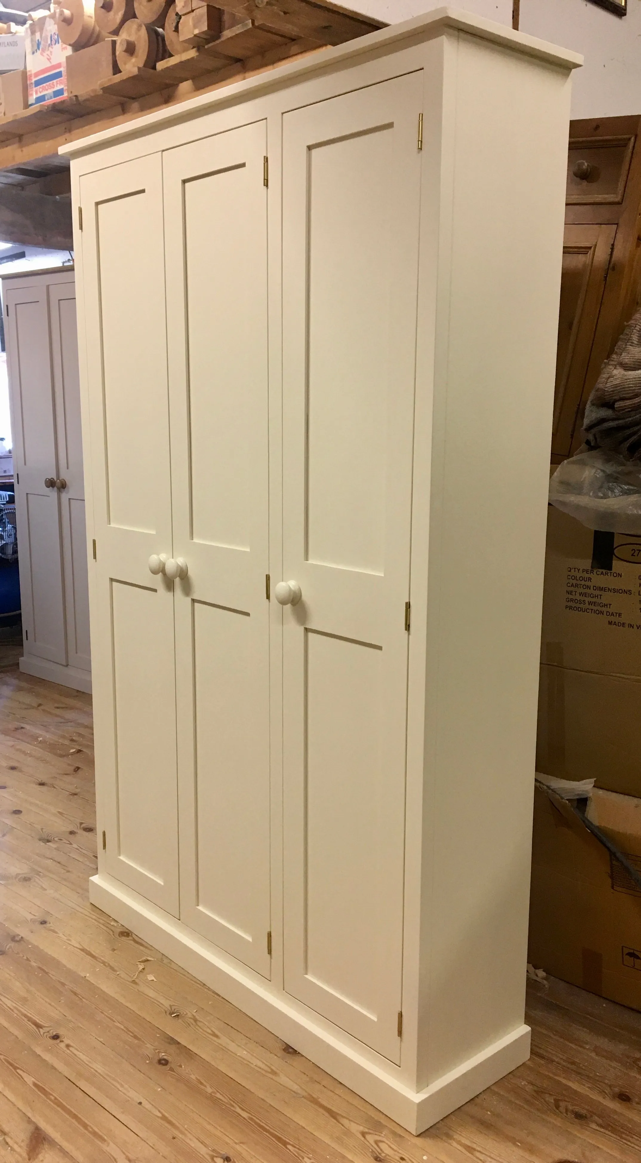 **3 Door Hall, Utility Room, Cloak Room Coat & Shoe Storage Cupboard (35 cm deep) OPTION 1