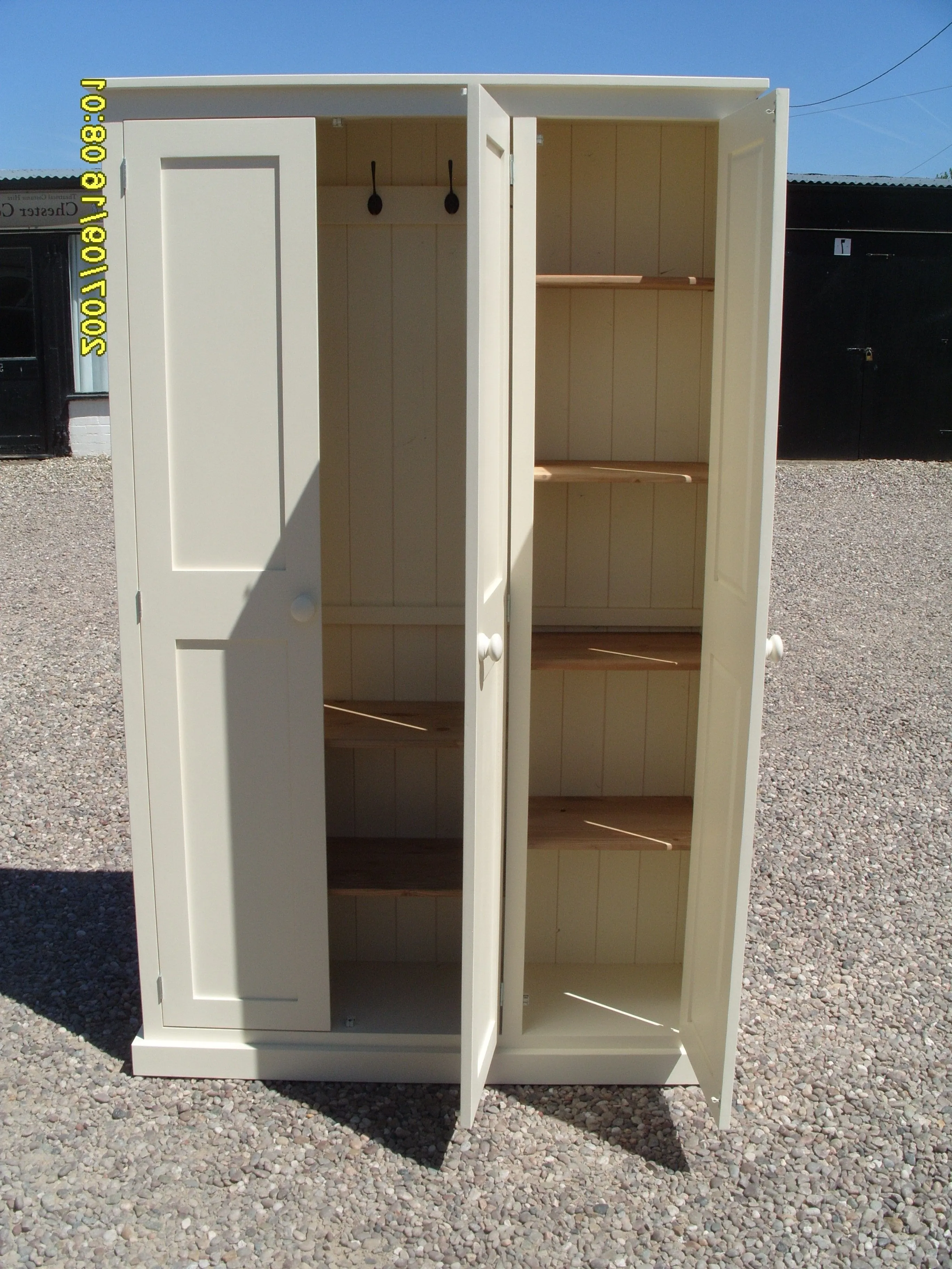 **3 Door Hall, Utility Room, Cloak Room Coat & Shoe Storage Cupboard (35 cm deep) OPTION 1