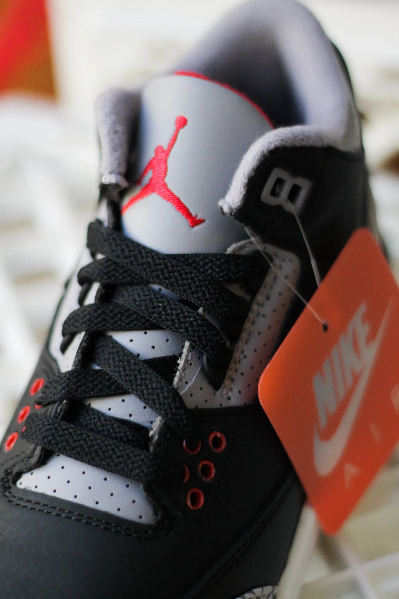 AIR JORDAN 3 RETRO (GS) "BLACK CEMENT"