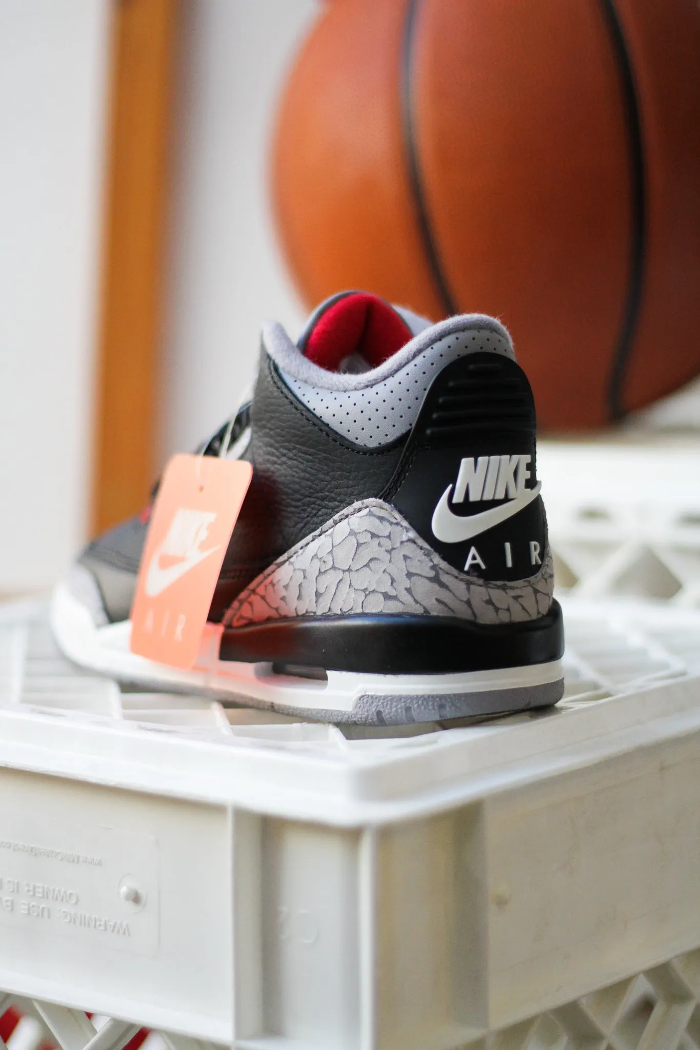 AIR JORDAN 3 RETRO (GS) "BLACK CEMENT"