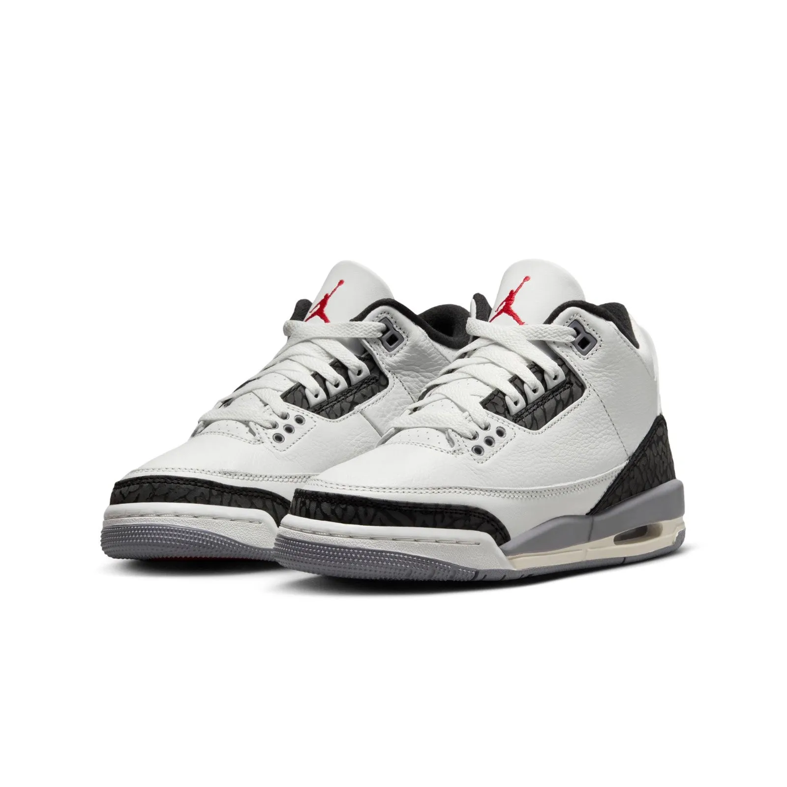 Air Jordan 3 Retro "Cement Grey" DM0967-106