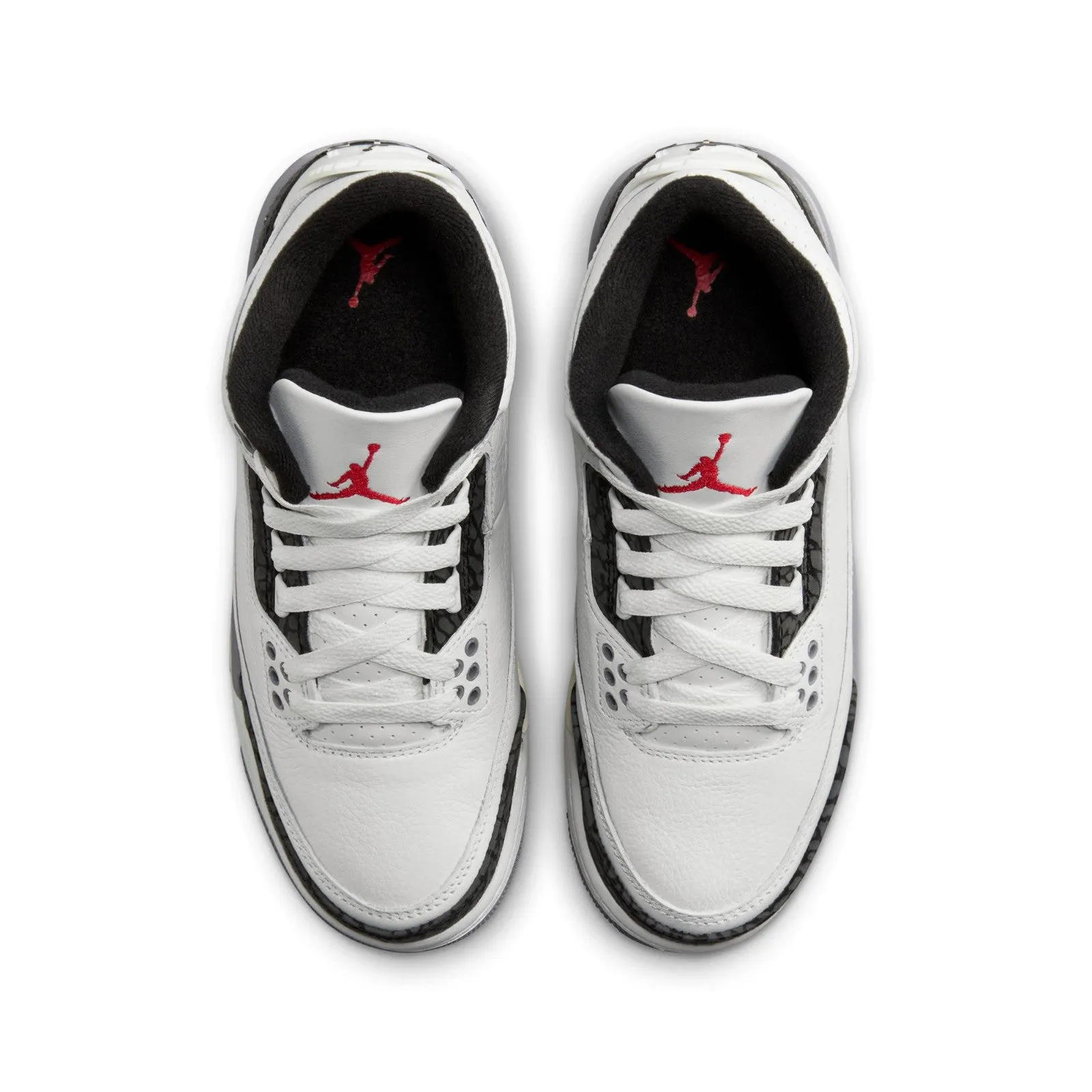 Air Jordan 3 Retro "Cement Grey" DM0967-106