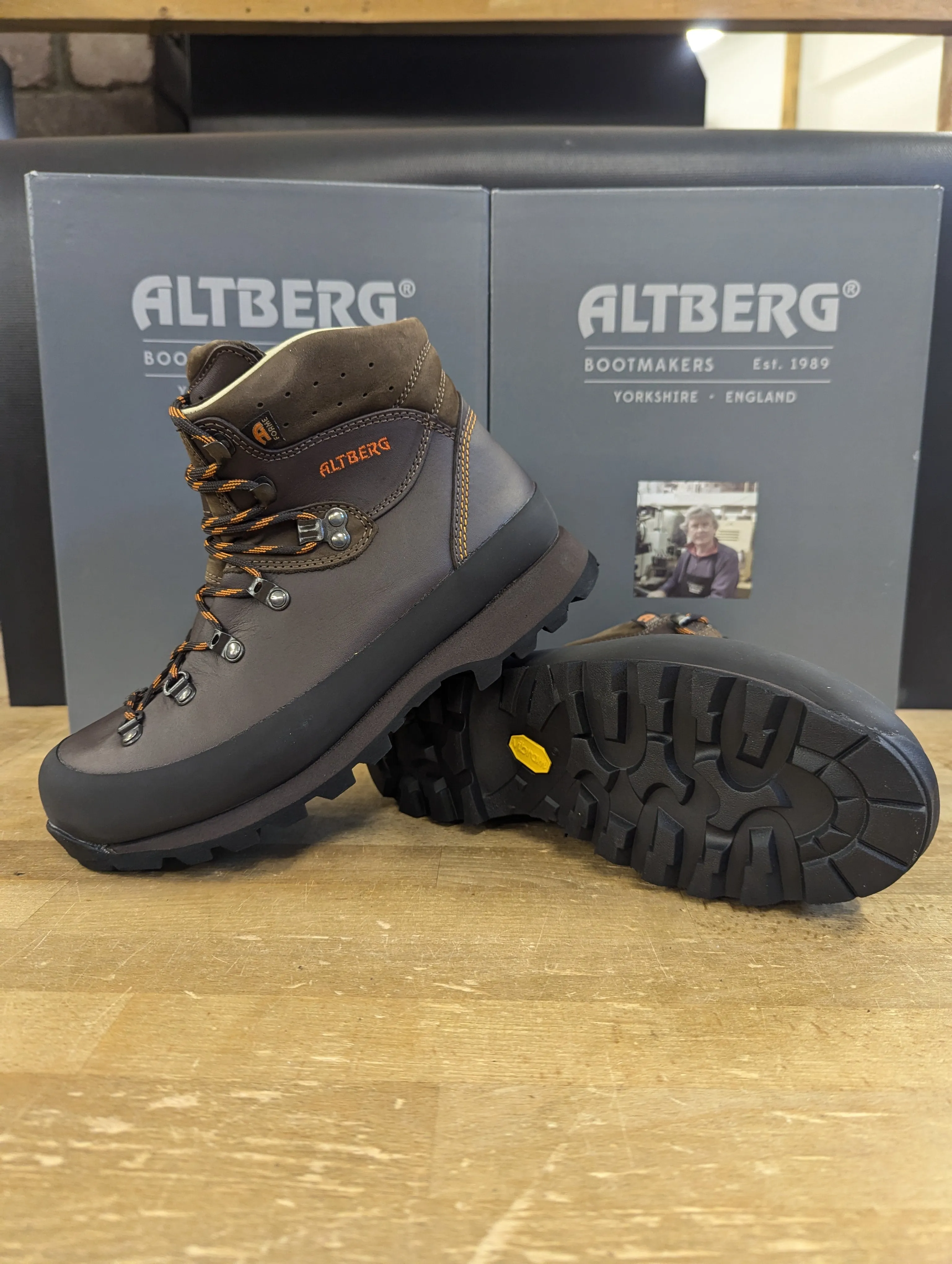 Altberg Nordkapp Hiking Boot