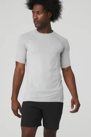 Amplify Seamless Short Sleeve Tee - Athletic Heather Grey