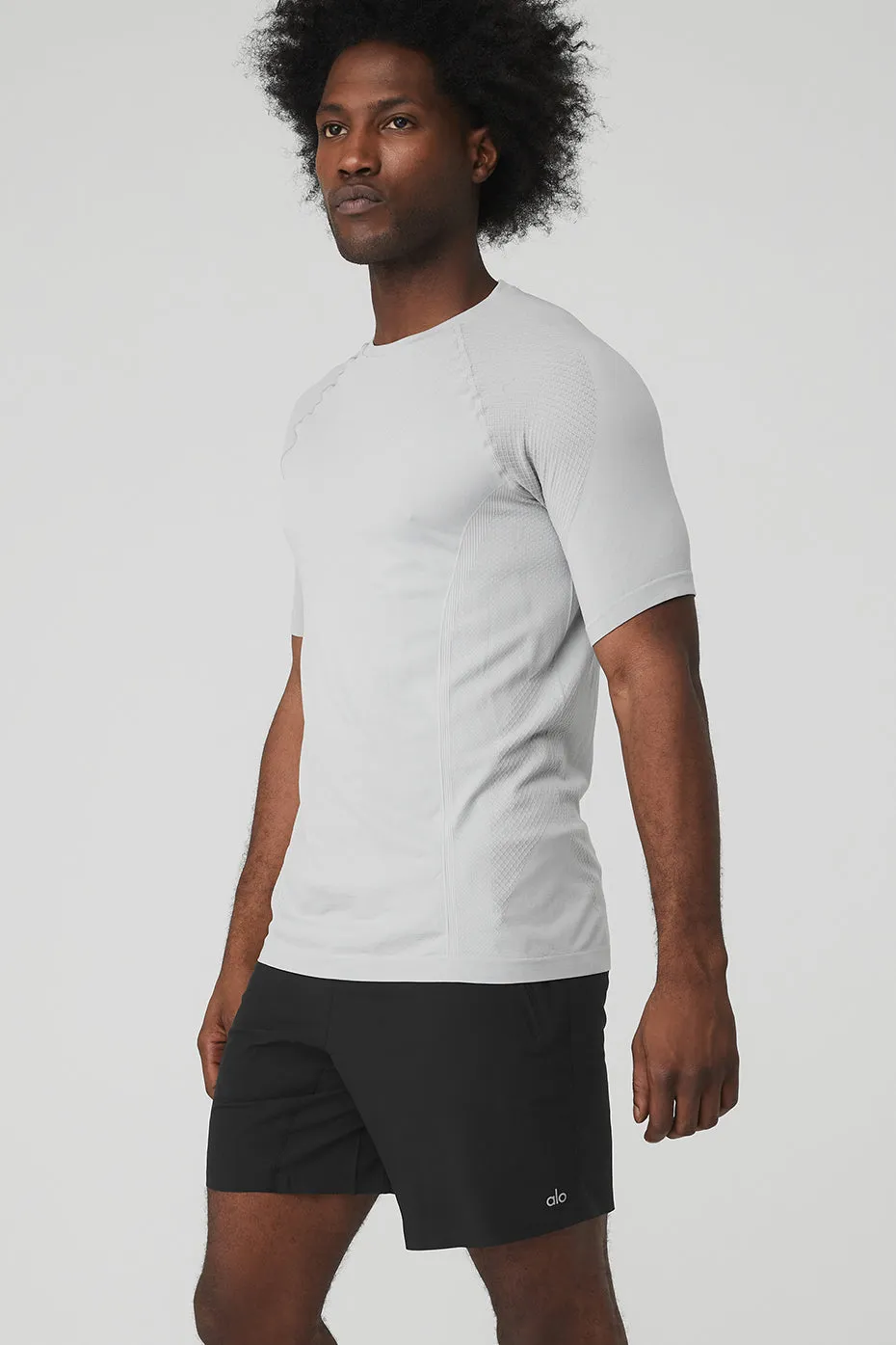 Amplify Seamless Short Sleeve Tee - Athletic Heather Grey