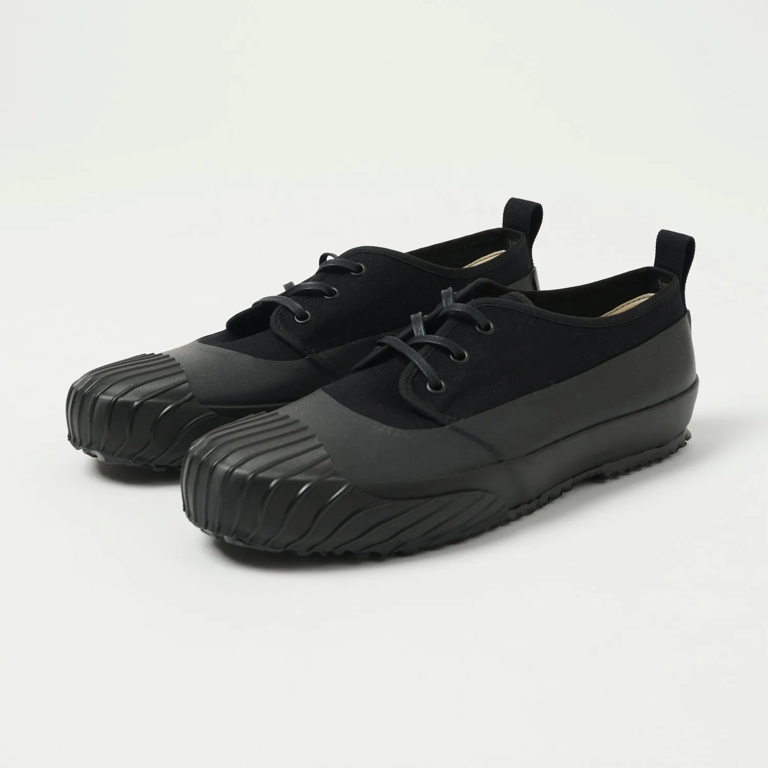 Moonstar Alweather Low Canvas/Rubber Sneaker - Black