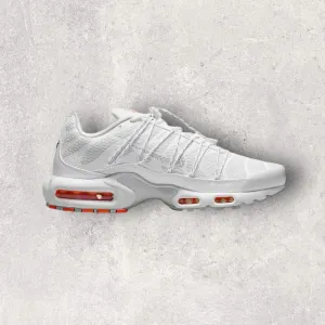 NIKE AIR MAX PLUS UTILTY - WHITE/ORANGE