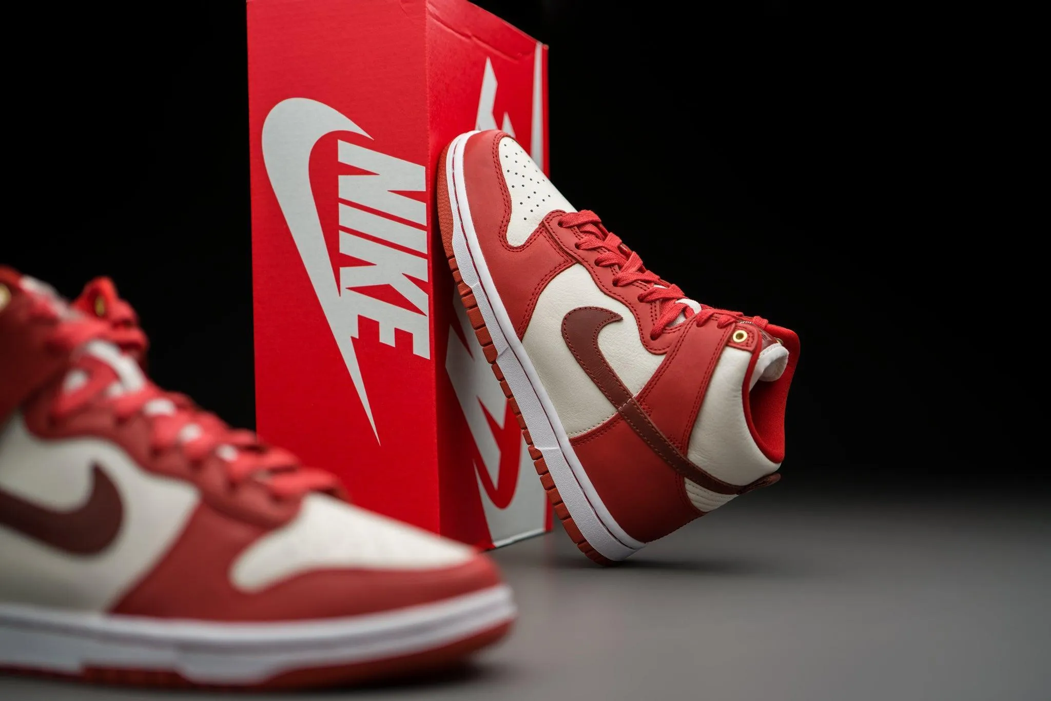 Nike Dunk High LXX Cinnabar (W)