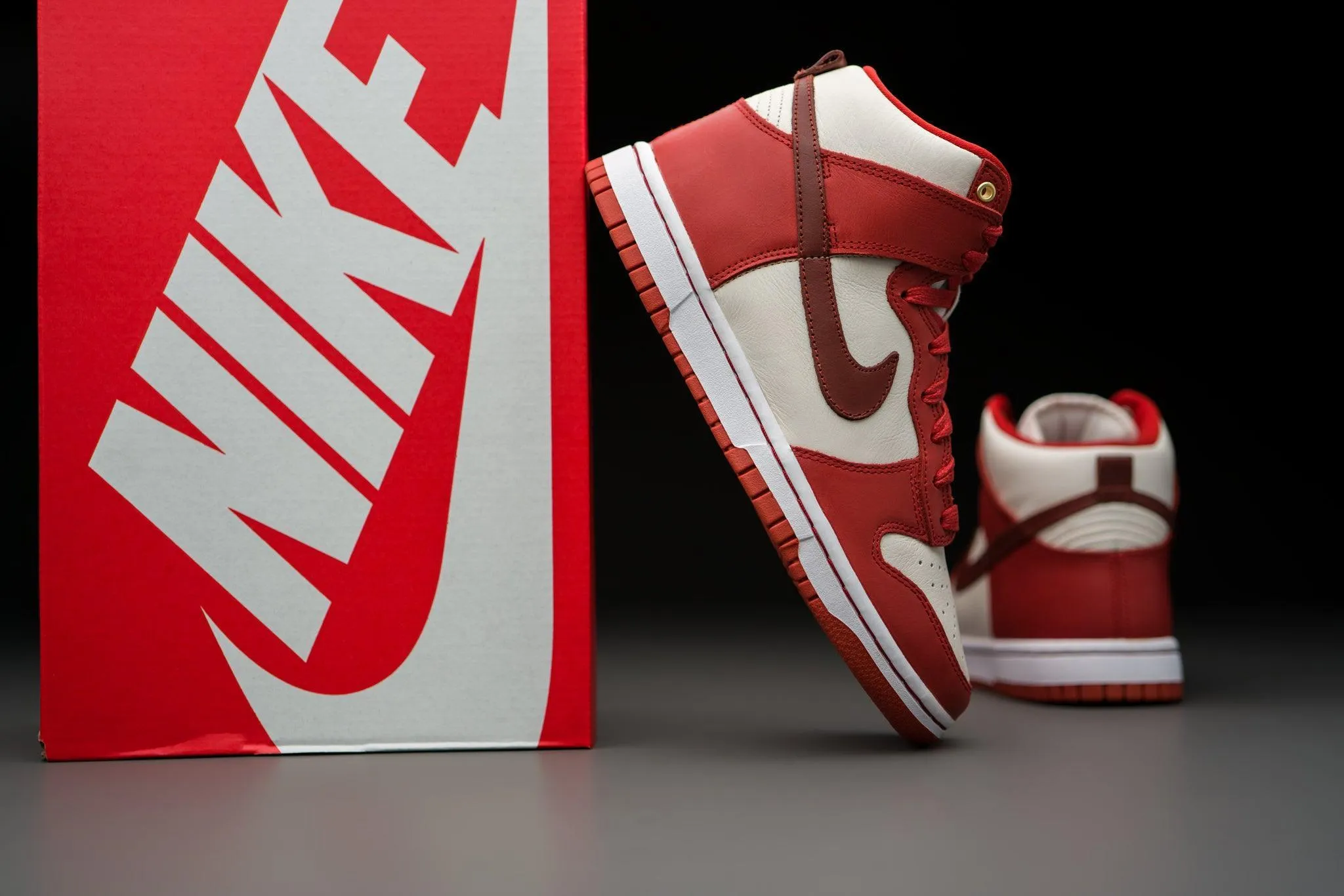 Nike Dunk High LXX Cinnabar (W)