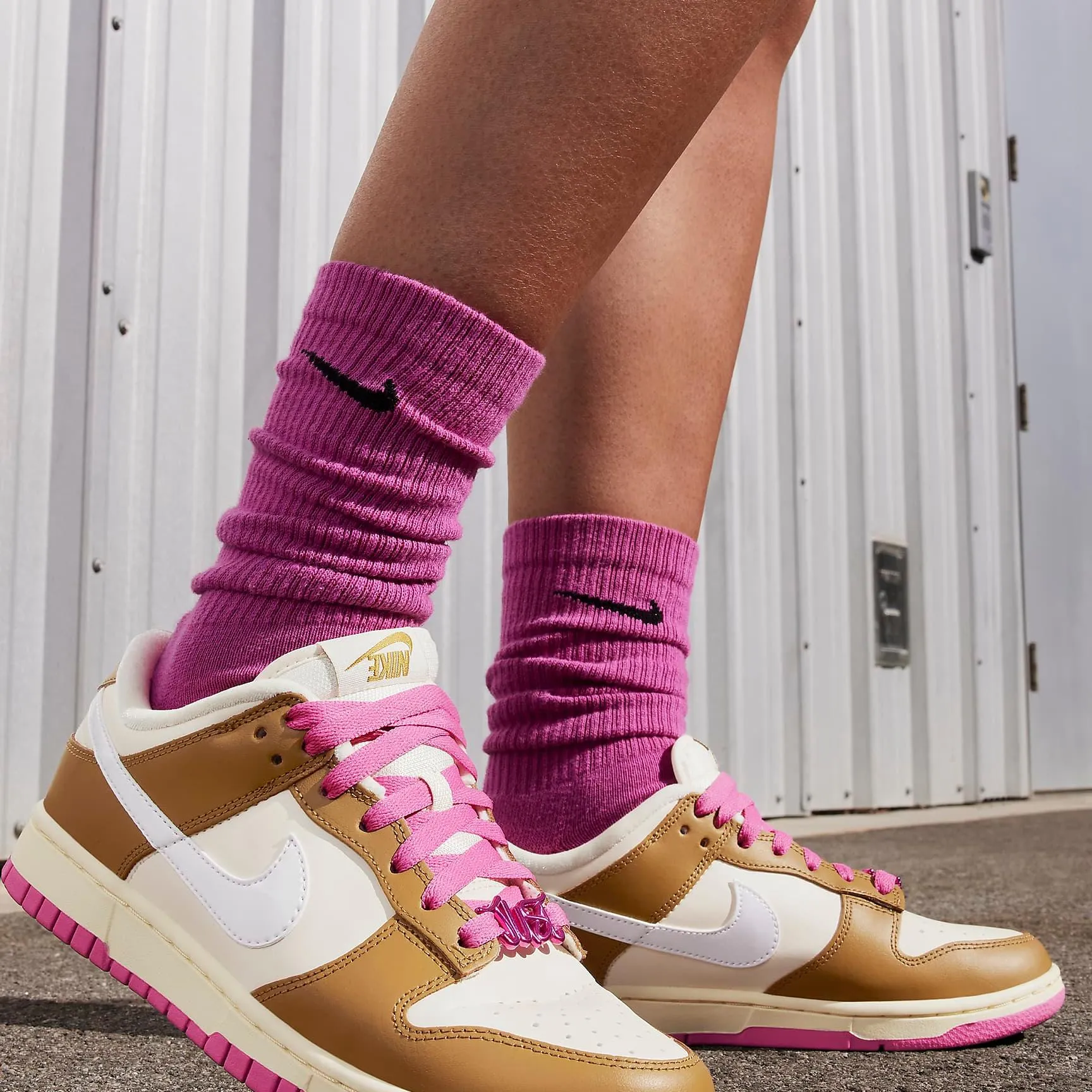 Nike Women's Dunk Low SE Shoes - Bronzine / Pink / Alabaster / Coconut Milk