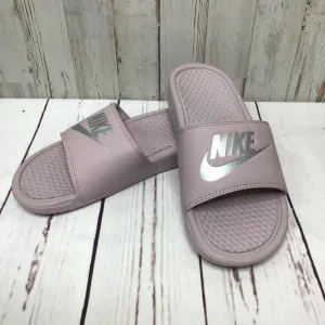 Shoes Athletic By Nike  Size: 7