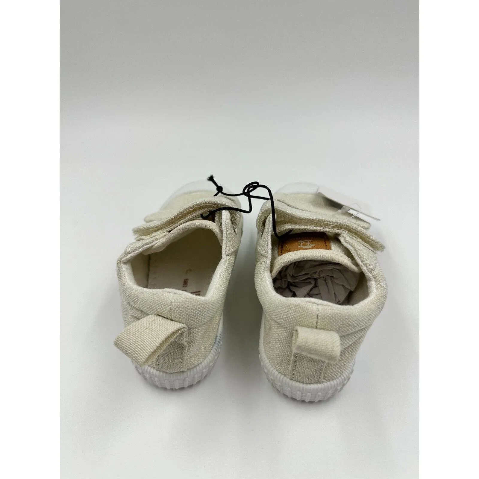 Small Kid Size 8, Off-White Canvas Style Toddler Sneakers