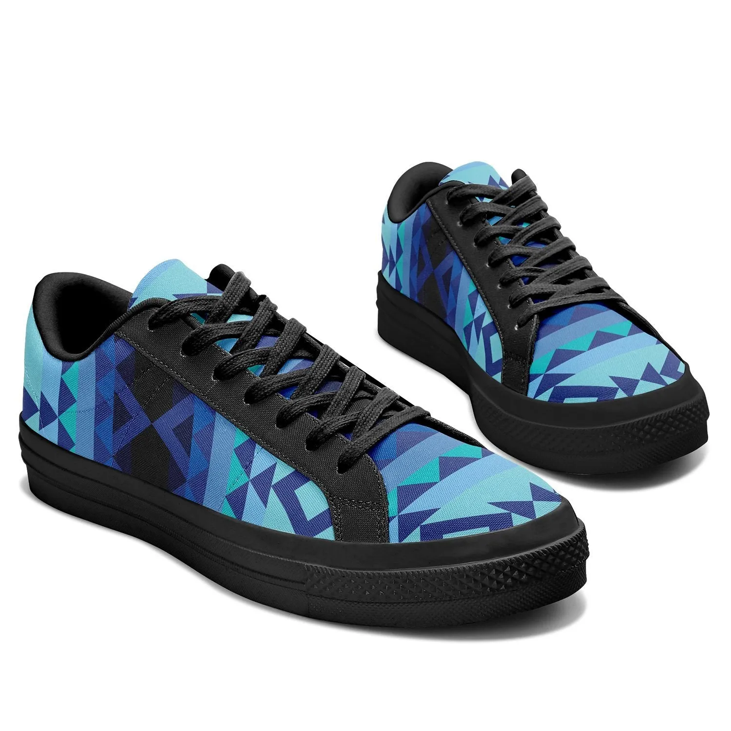 Tipi Aapisi Low Top Canvas Shoes Black Sole