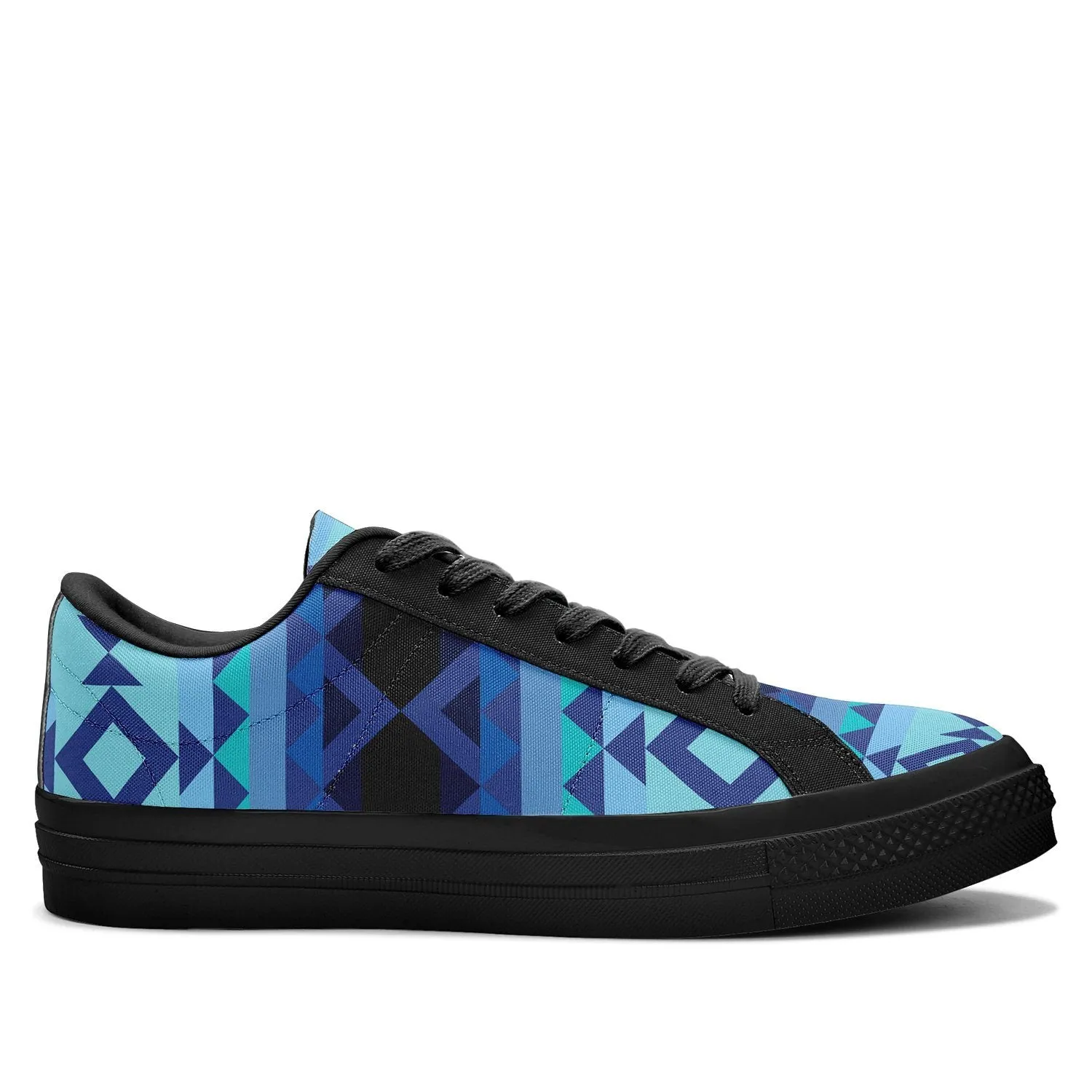 Tipi Aapisi Low Top Canvas Shoes Black Sole