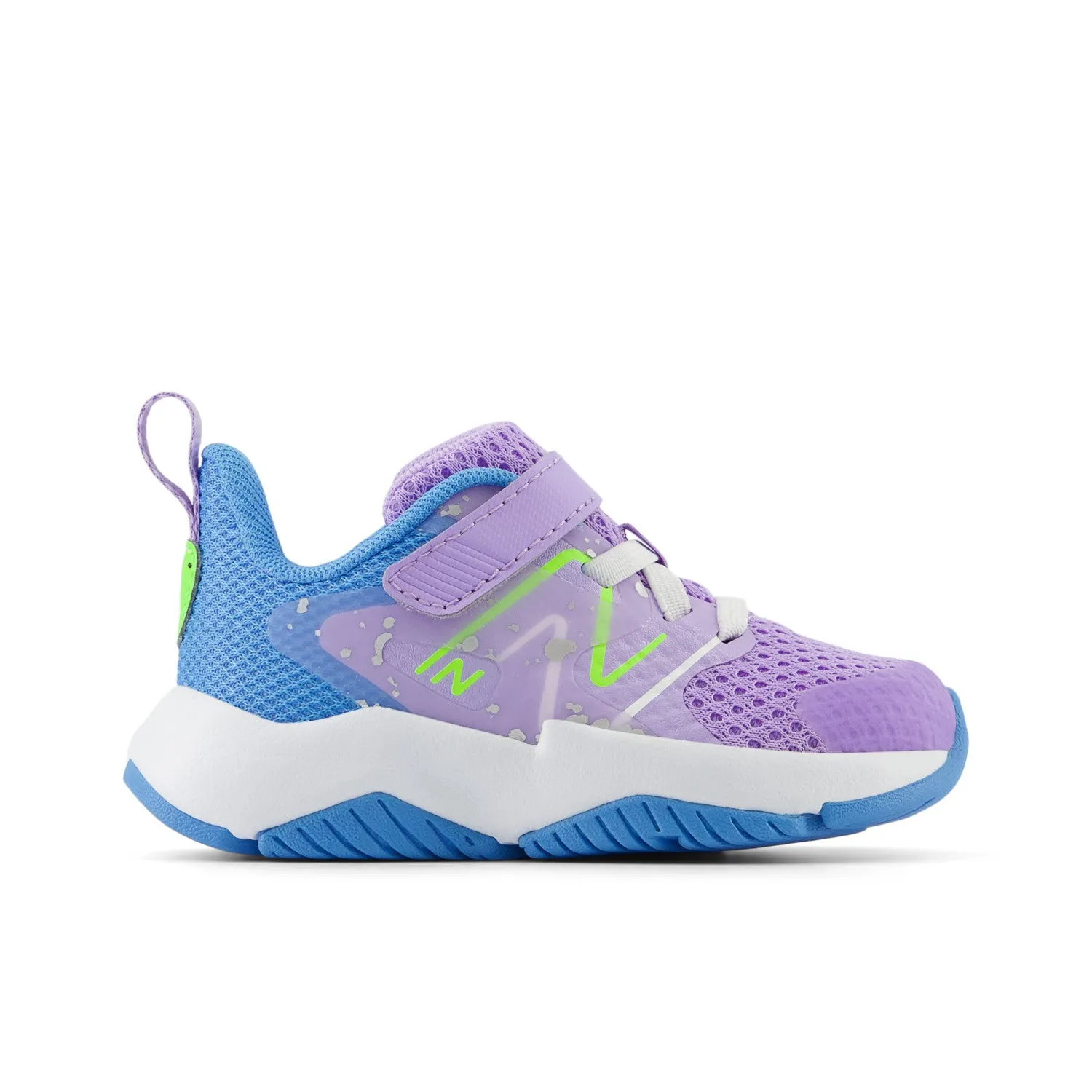 Toddler's New Balance Rave Run v2 Bungee Lace with Top Strap Color: lilac Glo with Sky Blue