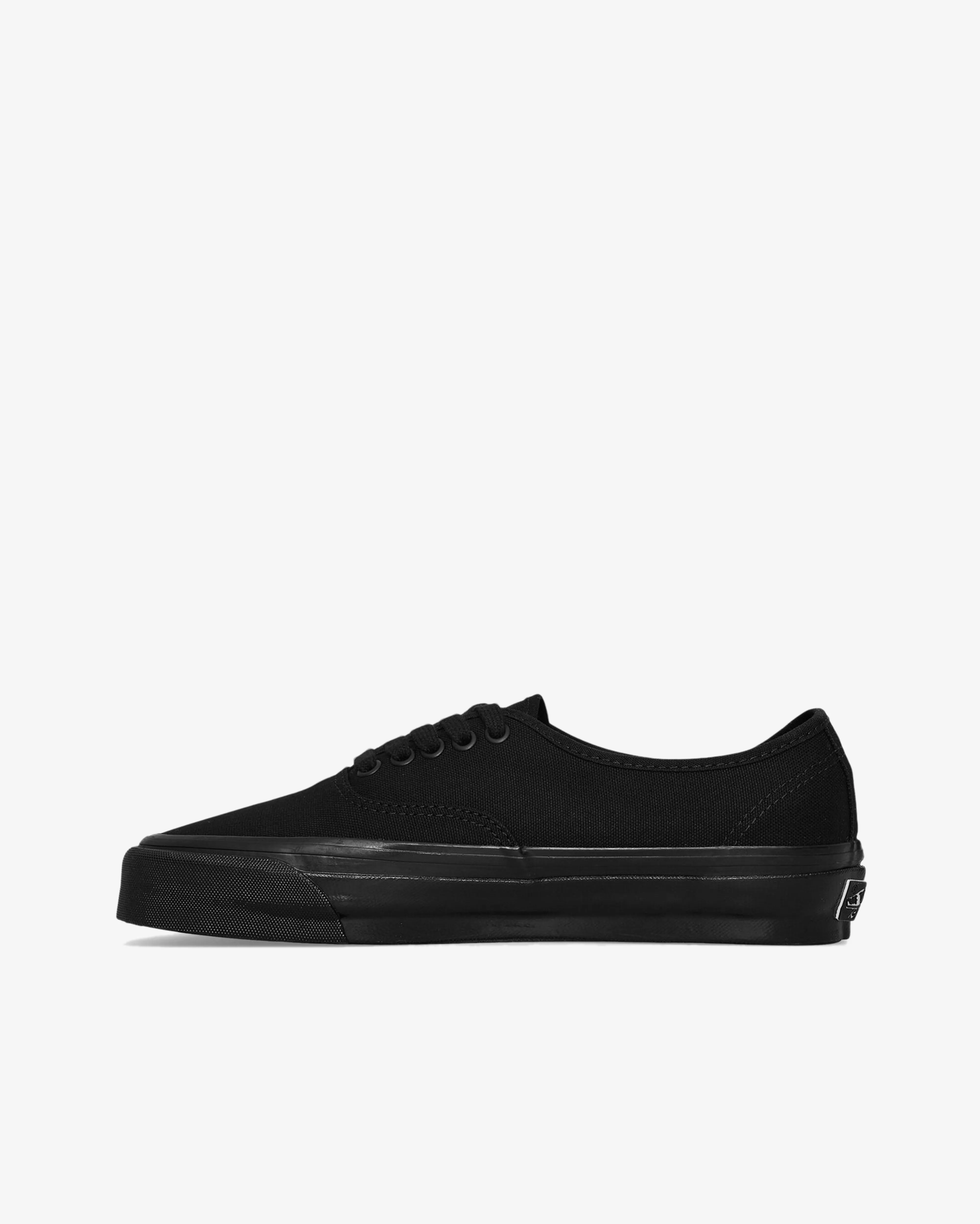 Vans - Lx Authentic Reissue 44 Sneakers - (Black)