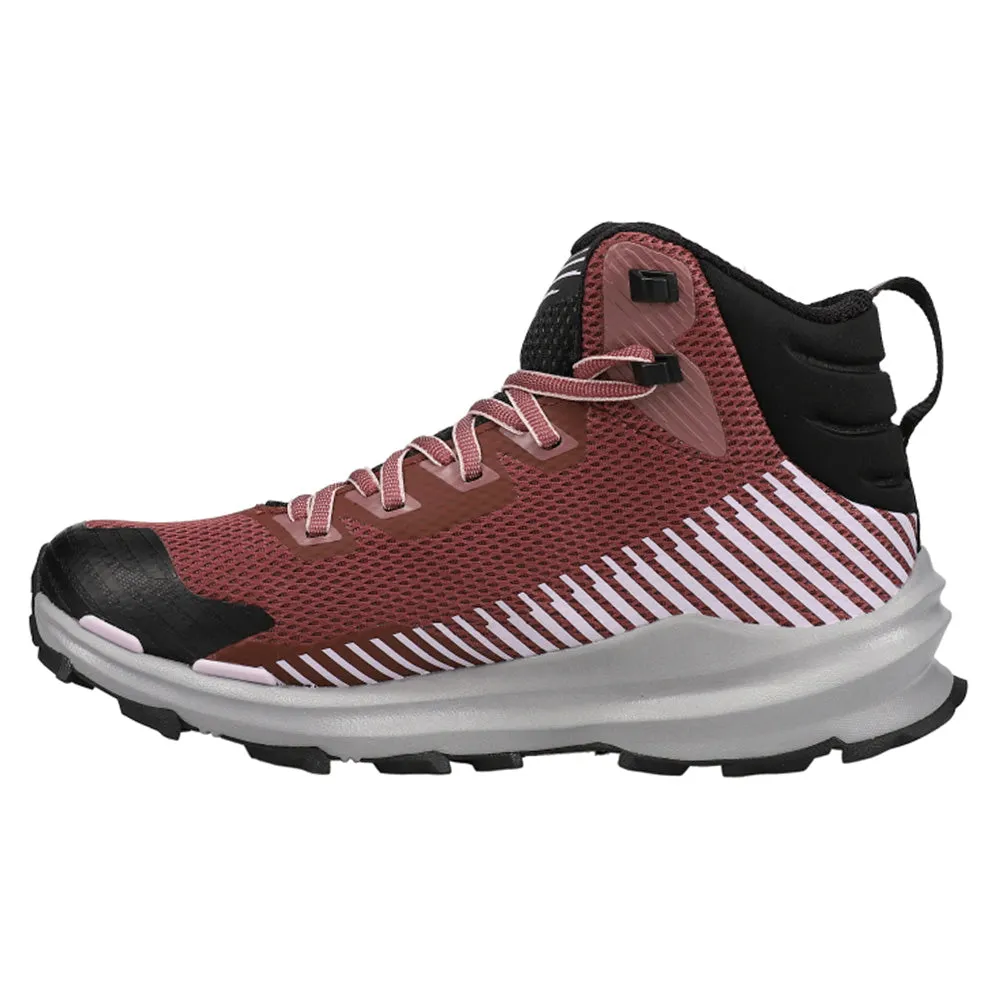 Vectiv Fastpack Futurelight Running Shoes