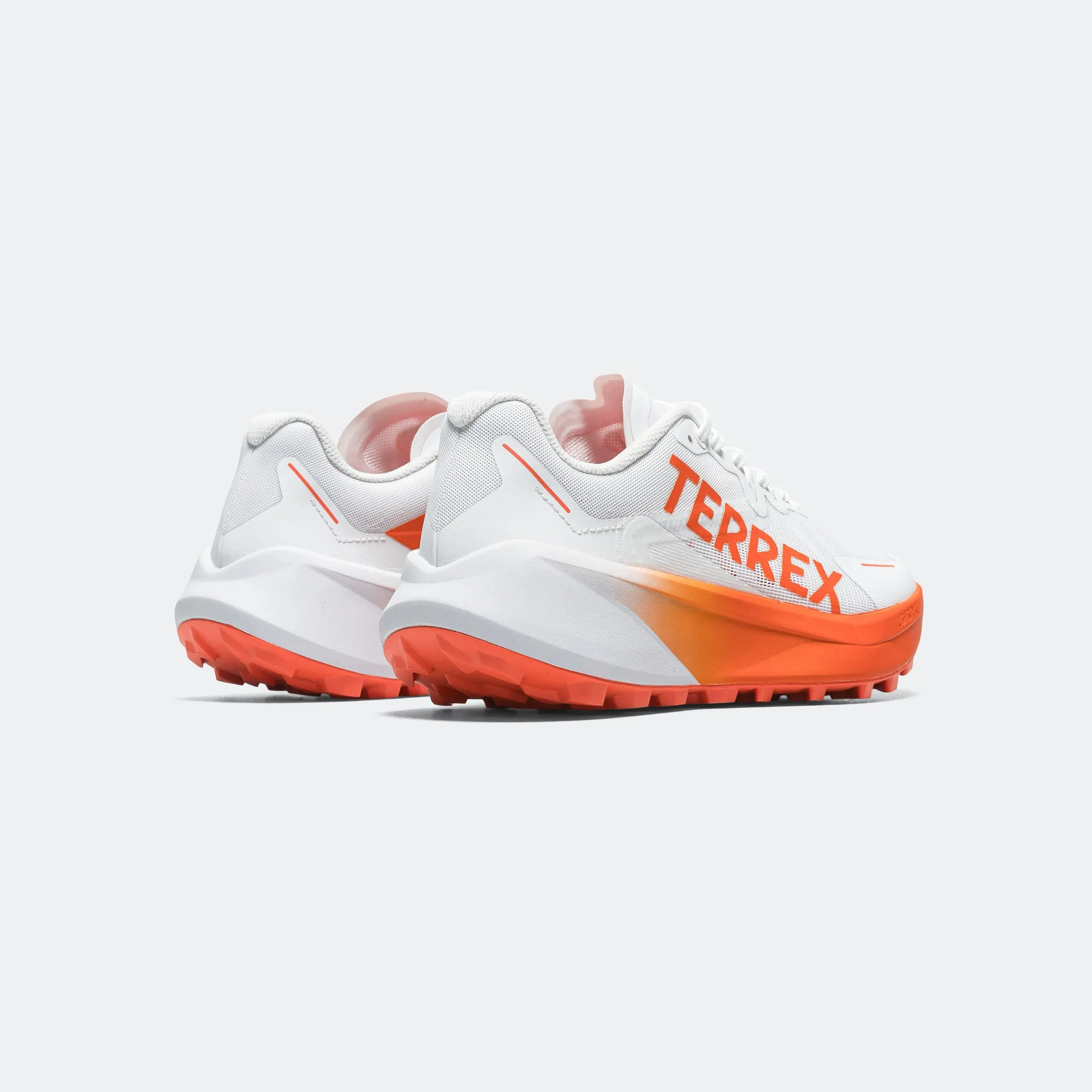 Womens Terrex Agravic 3 - Cloud White/Semi Impact Orange-Dash Grey