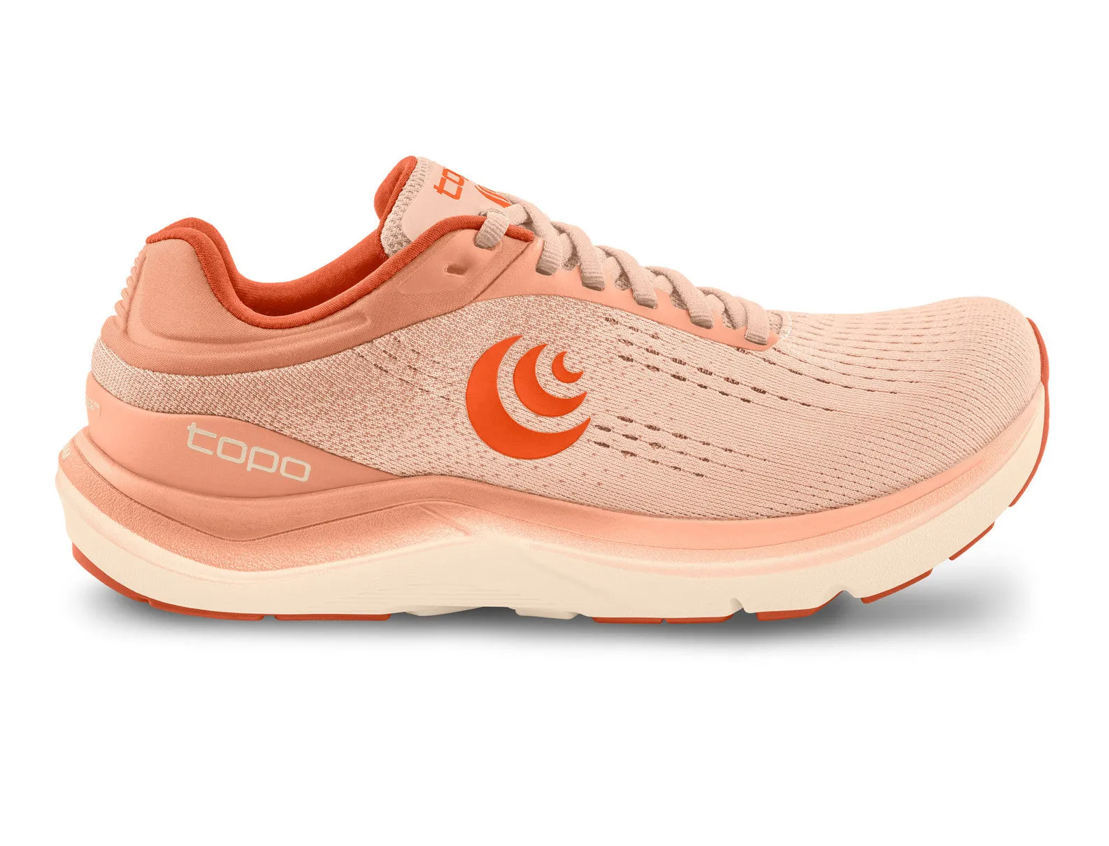 Women's Topo Athletic Magnifly 5 Running Shoe in Pink